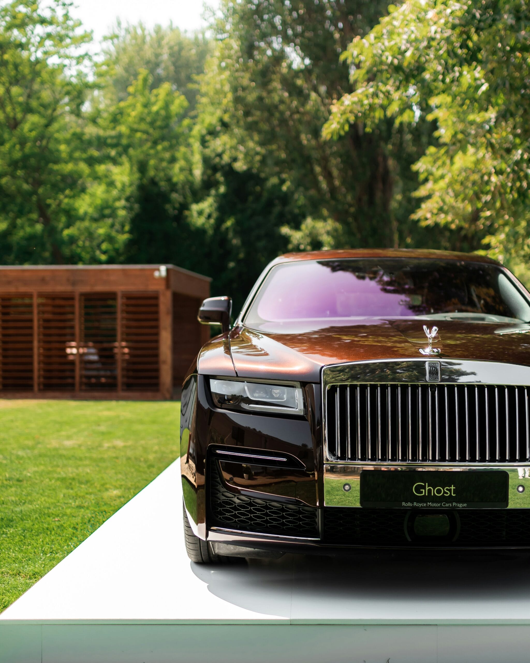 O zi din viața unui șofer privat cu Rolls-Royce